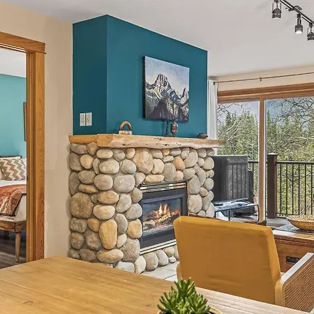 C202 Town Centre, Mtn View, Sleeps 7, Ac, Free Parking Apartment Canmore Exterior photo