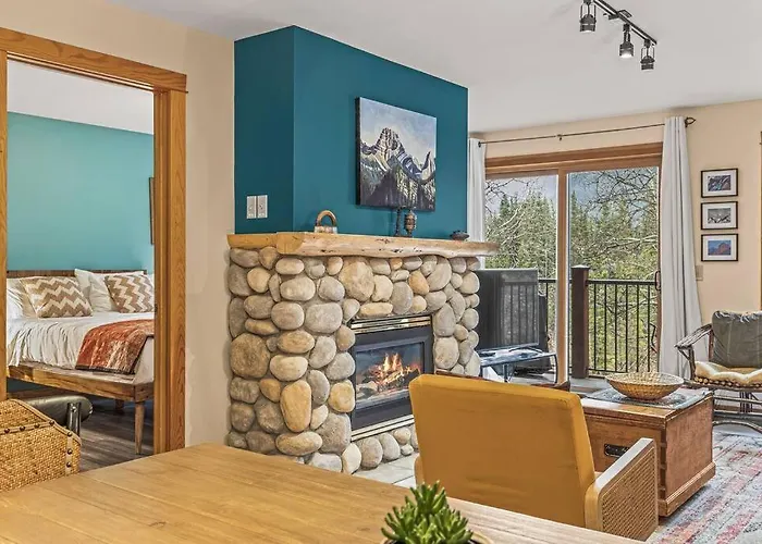 C202 Town Centre, Mtn View, Sleeps 7, Ac, Free Parking